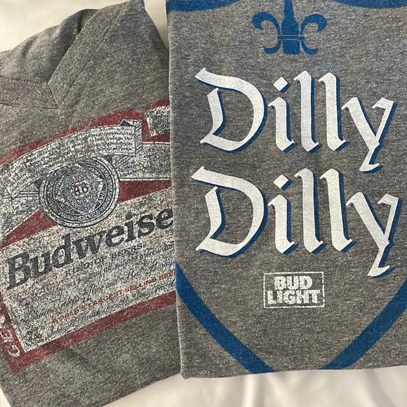 Budweiser & Dilly Dilly BL Beer Girl T-Shirts - Picture 1 of 8